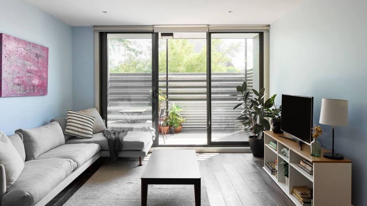 Abbotsford Apartment | The Abby Contemporary Inner city Convenience