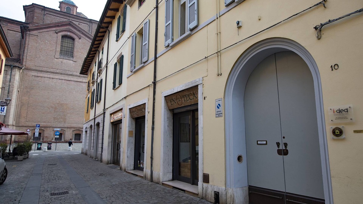 Imola Apartment | The Abode of Emotions
