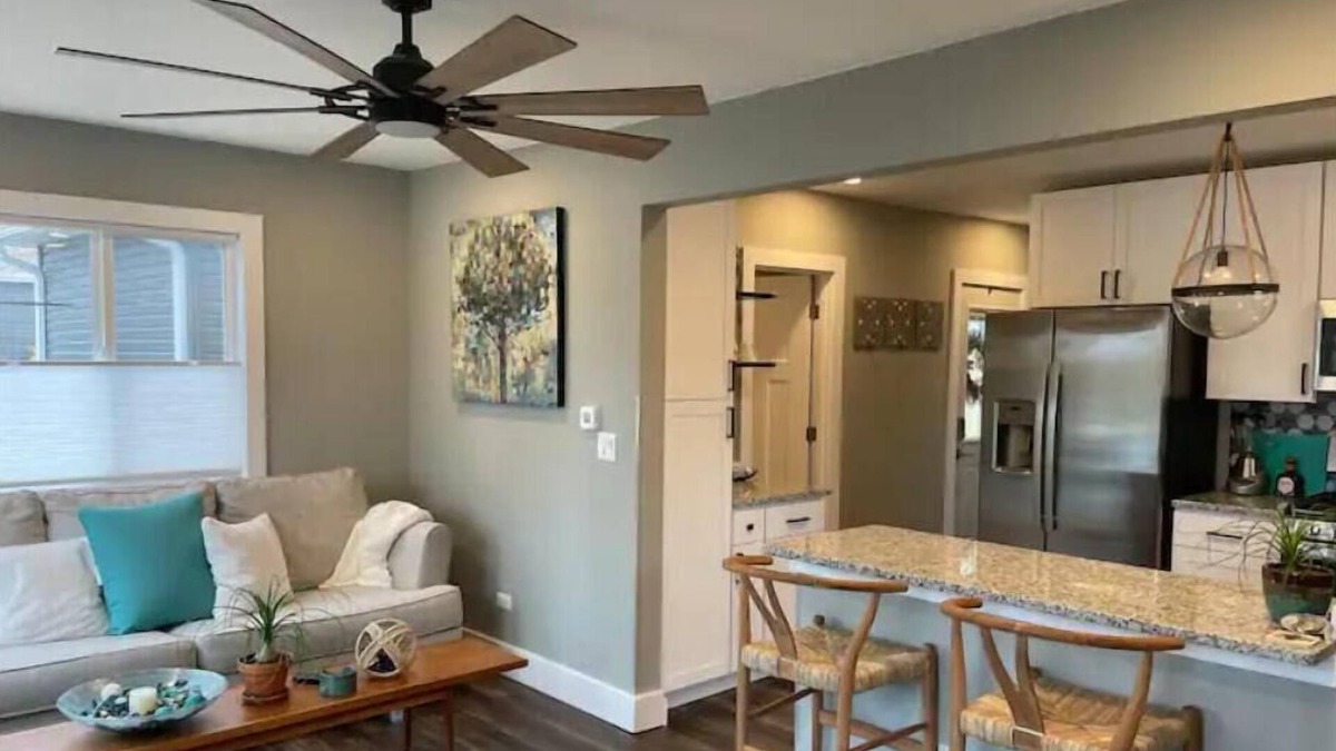 Village of Lakewood House | The Acorn @ Oaks on The Fox
