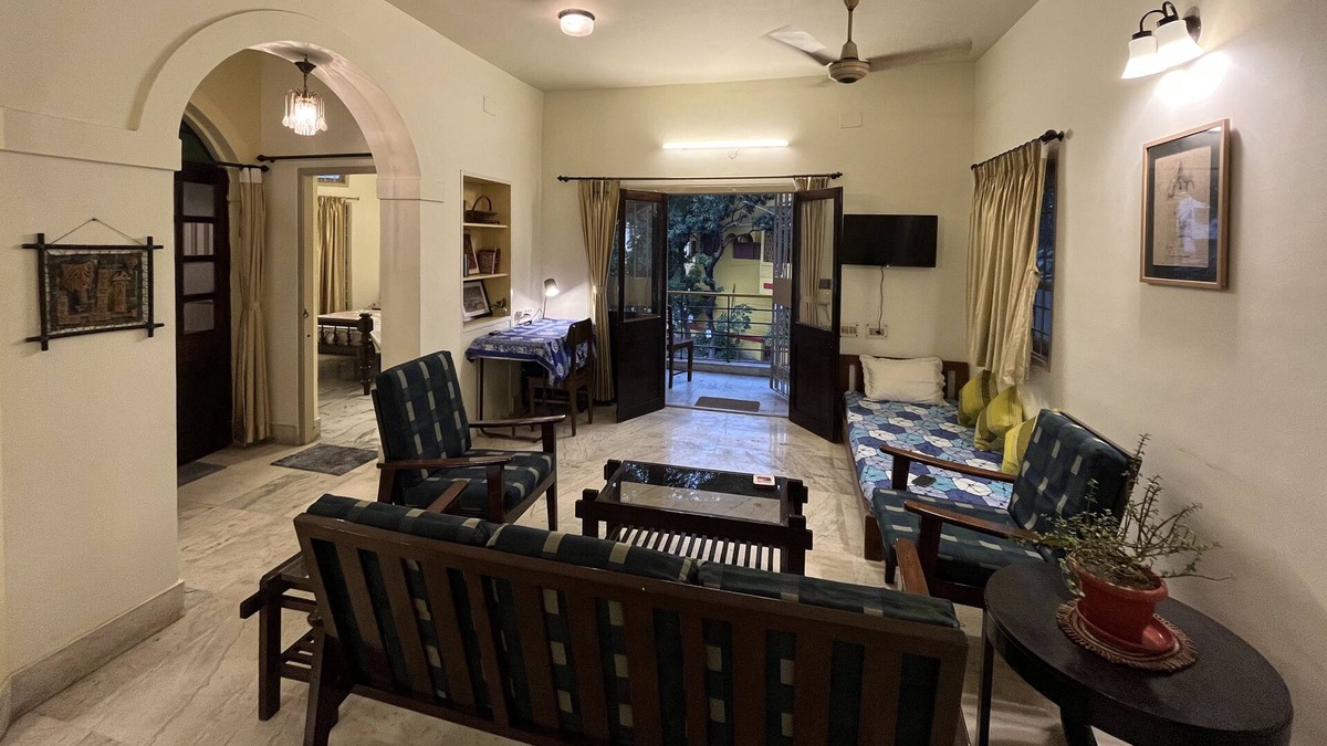 Salt Lake Apartment | The Adenium House