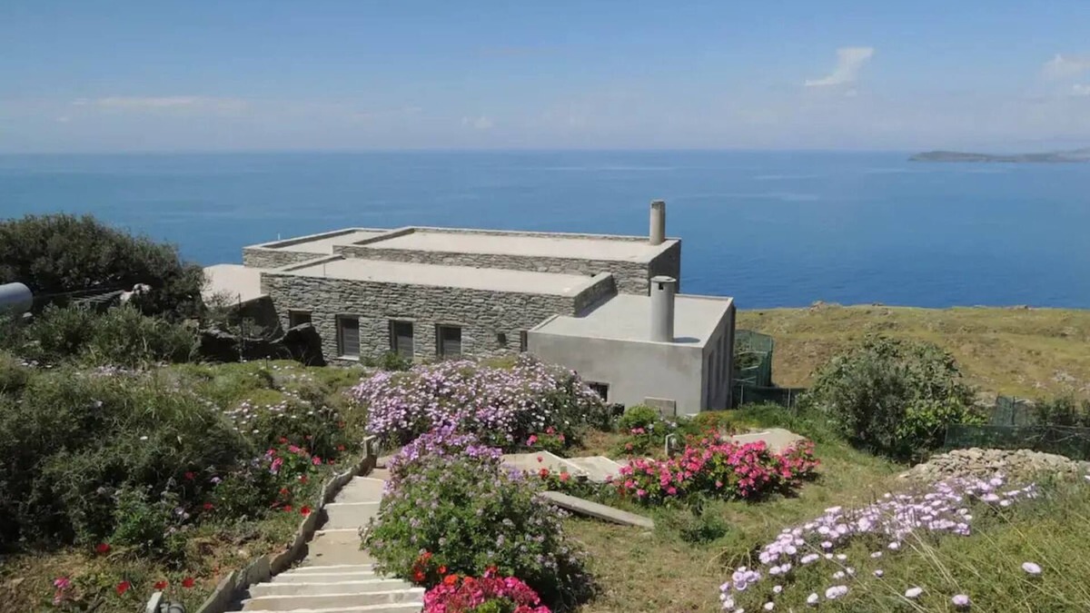 Batsi Villa | The Aegean Getaway