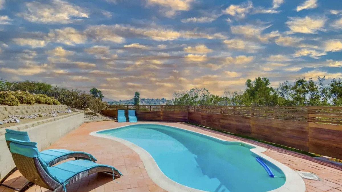 Mount Helix House | The Agave House | Mountain Views & Pool