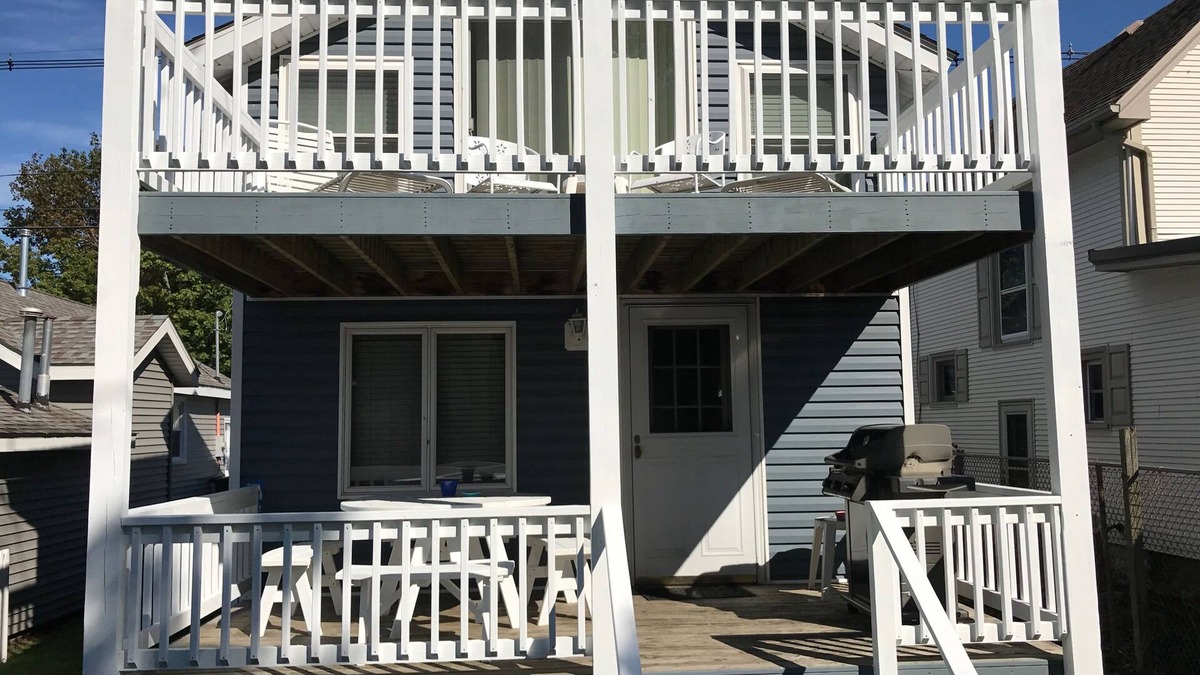 Olcott House | The Albright House Property you will not find anywhere else.