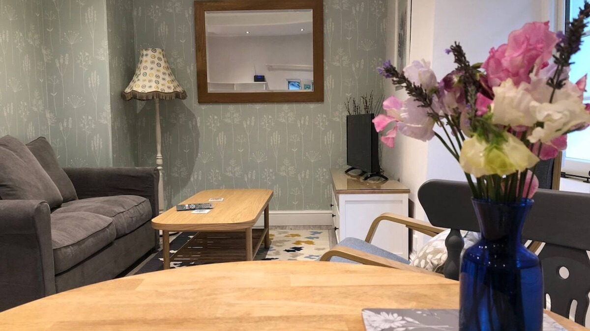 Minehead Apartment | The Allercott Annex ~ A Peaceful Exmoor Retreat