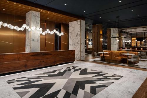 King of Prussia Hotel | The Alloy, a DoubleTree by Hilton - Valley Forge