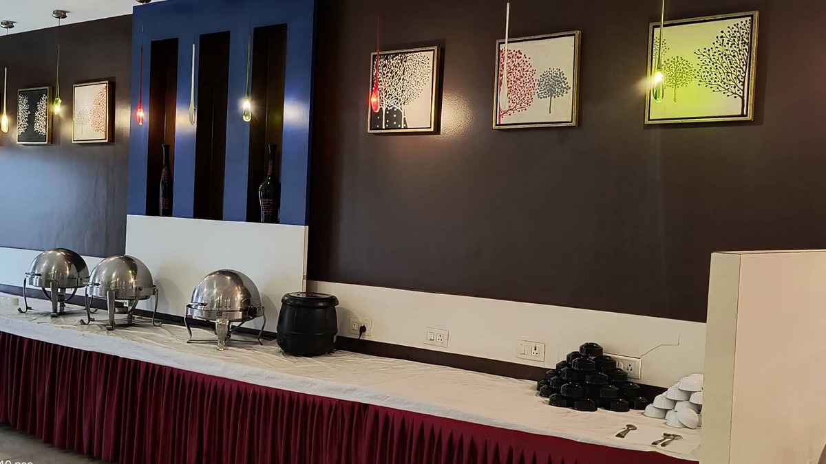 Wagholi Hotel | The Altruist Hotel Kharadi