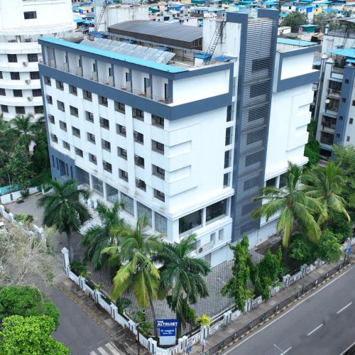 Kopar Khairane Hotel | The Altruist Hotel Navi Mumbai-1