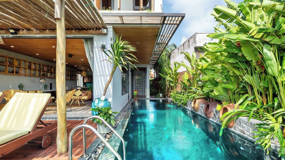 Cam Thanh Villa | The An Retreat 7BRs w/Pool & Rice Field