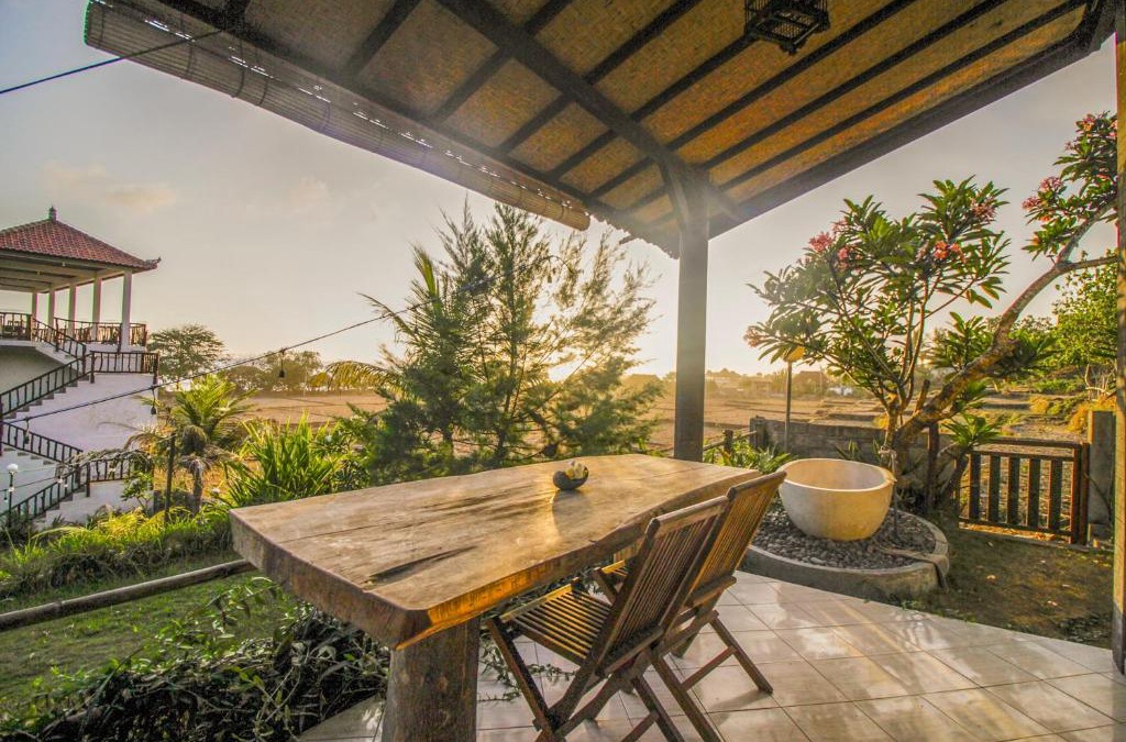 Mendoyo House | The Anara Surfing Camp