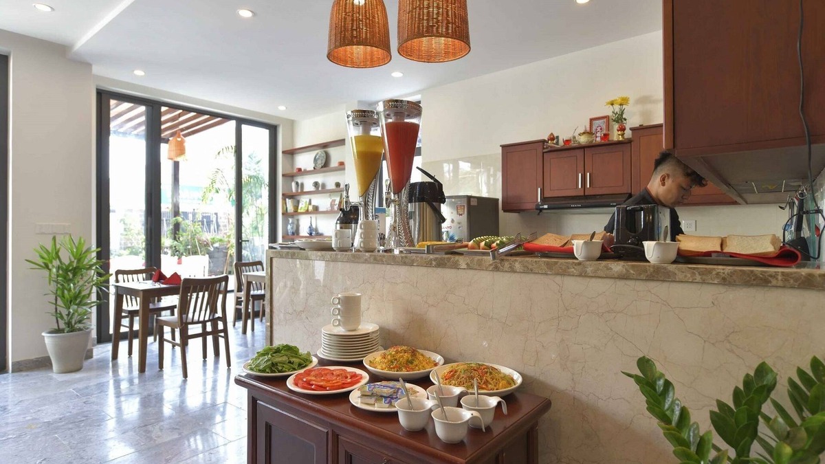 Hoi An Villa | THE ANCIENT TOWN BEAUTY VILLA WITH 9 BED ROOMS FOR 22 GUESTS WITH OUTDOOR POOL