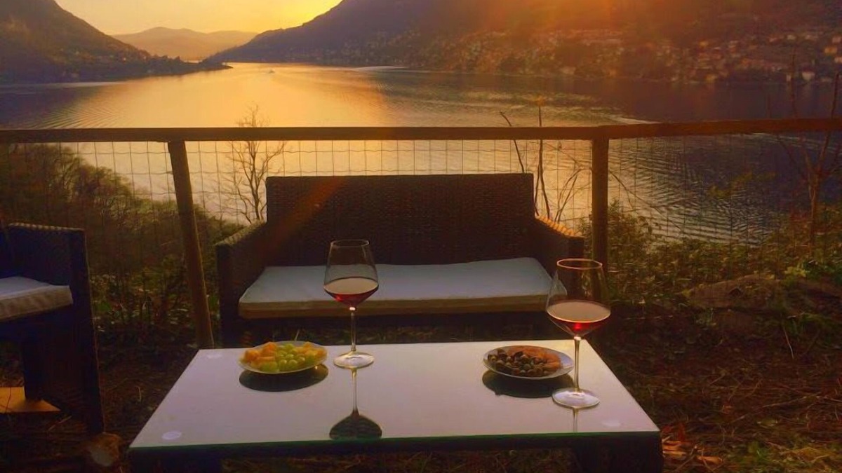 Pognana Lario House | The apartment is in Pognana, an authentic village between Como and Bellagio.