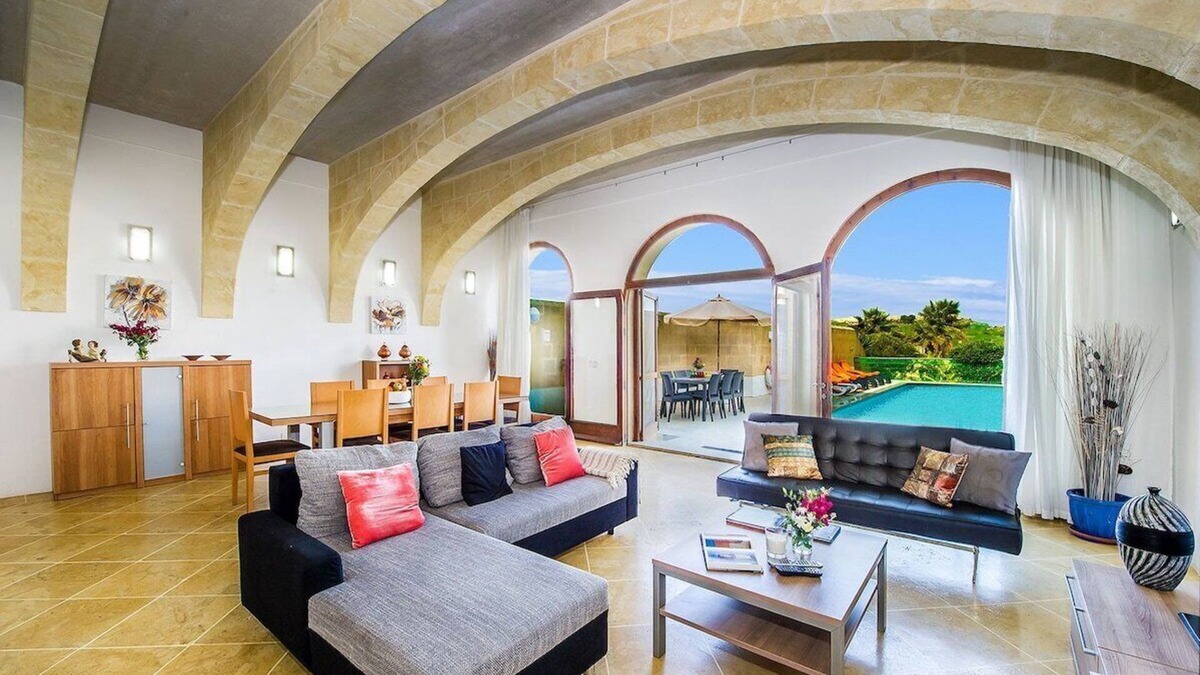 Kercem Villa | The Arches Holiday Home