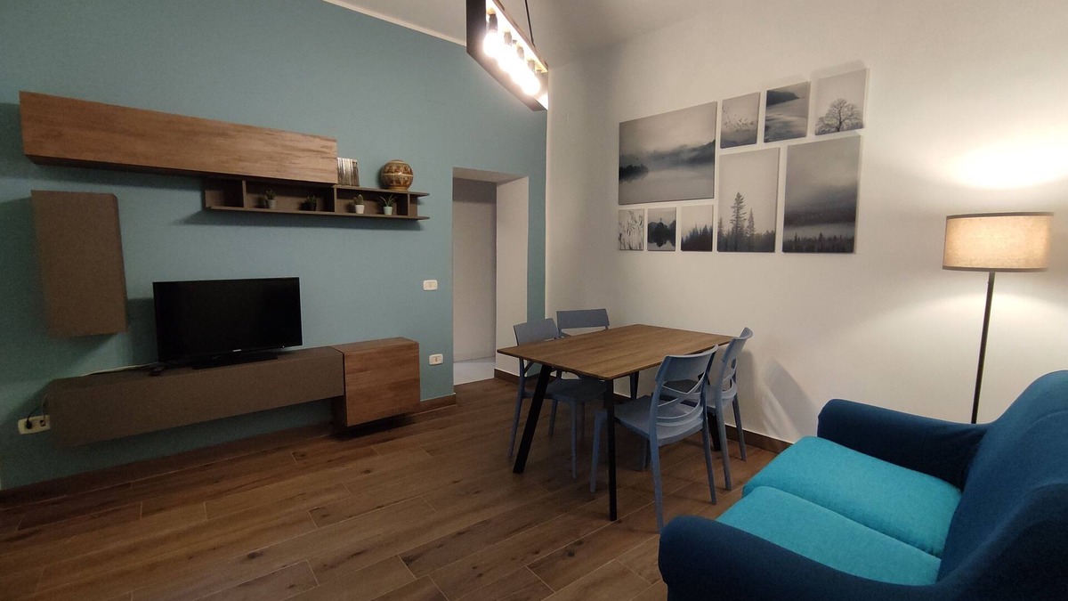 Historical Center Apartment | The Arena - Apartment in the Center. Ideal for sightseeing. Metro 100m away