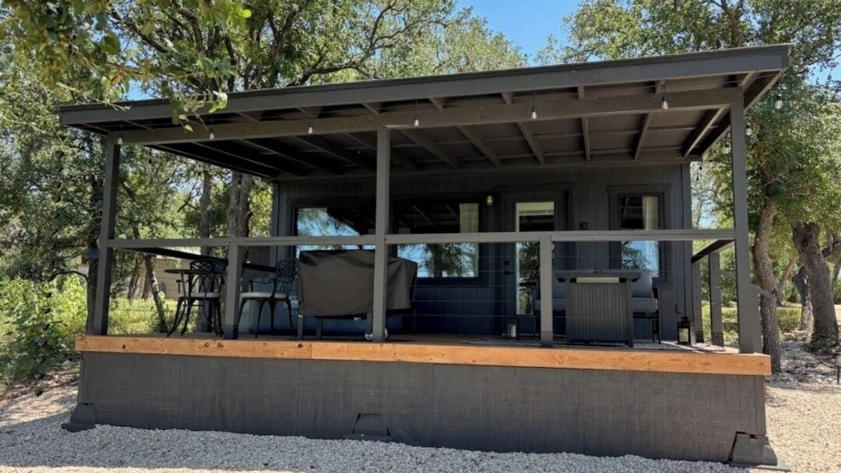 Hondo Cabin | The Arrowhead Cabin