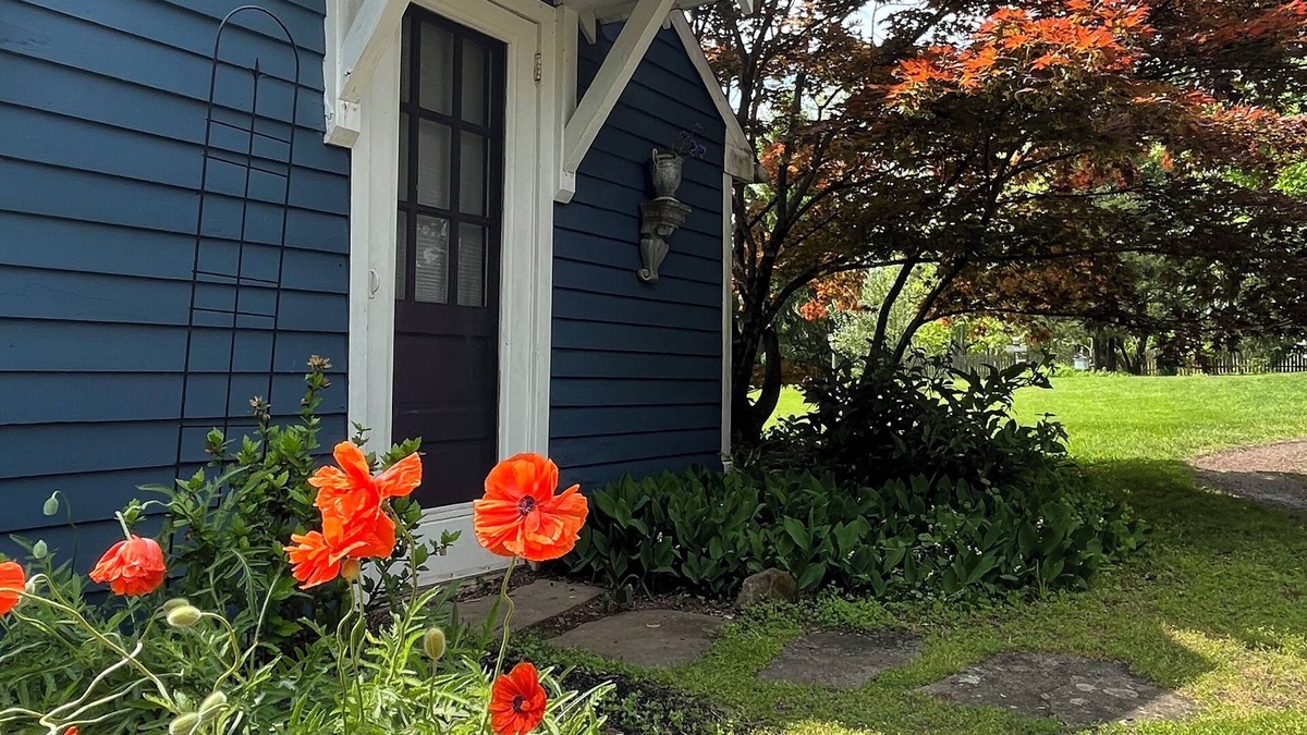New Britain Cottage | The Artist Cottage at Windy Hill