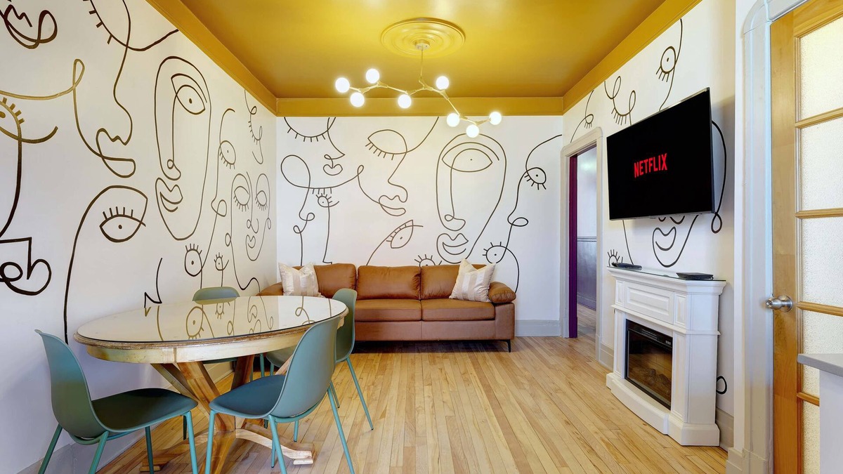 Hochelaga Apartment | The Artist - Subway nearby - Parking available