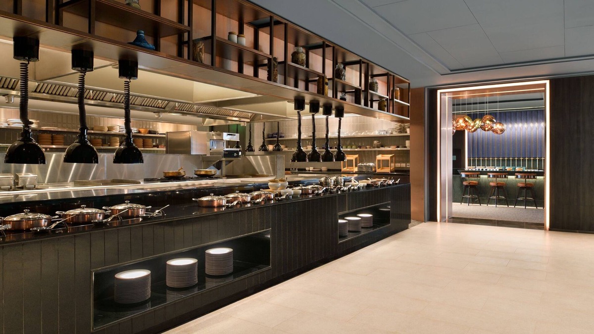 Maradu Hotel | The Artiste, Kochi, a Tribute Portfolio Hotel by Marriott