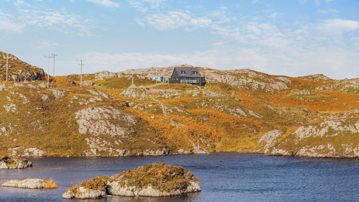 Clachtoll House | The Artists House Comraich