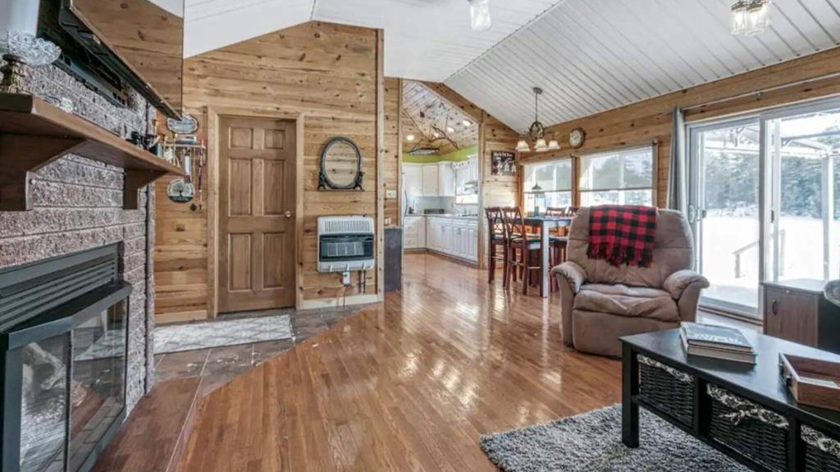 Byng Inlet Cottage | The Aspen: Make new memories!