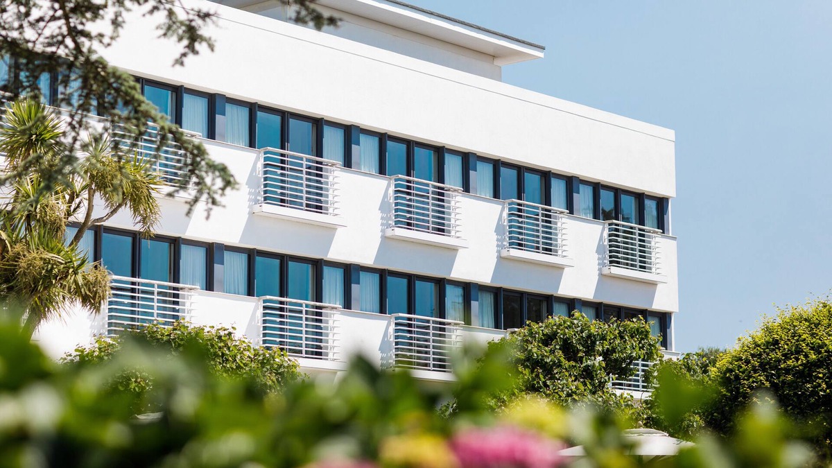 Mont Fiquet Hotel | The Atlantic Hotel