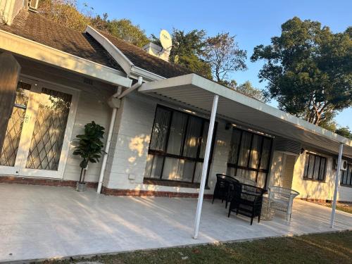 Ethekwini House | The Aurum guesthouse