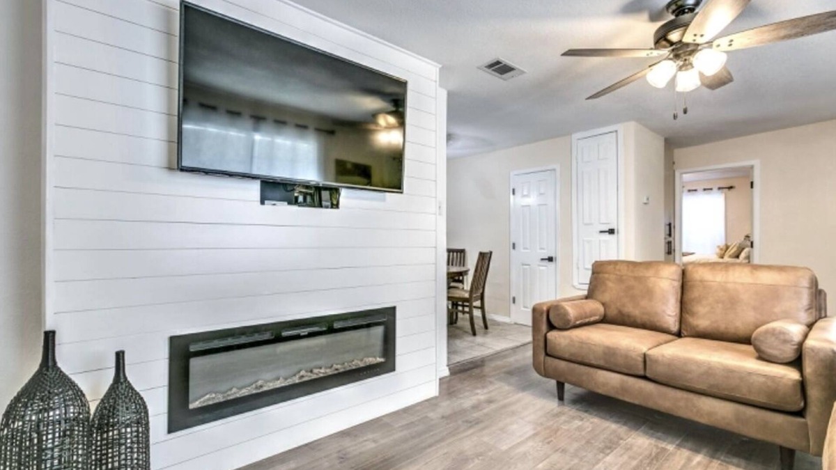 San Angelo House | The Avenue Home