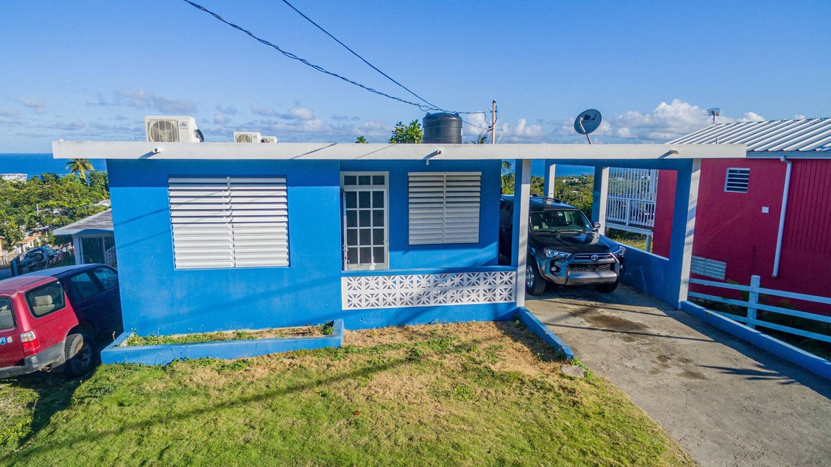 Barrero House | The Babanees - Bummer Hill Boho Chic Surf Shack