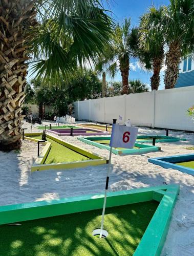 Toilla Segunda House | The Back Nine