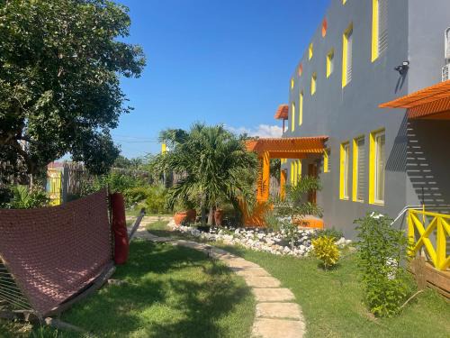 Treasure Beach Bed & Breakfast | The Bakers Villa Old Wharf Ltd