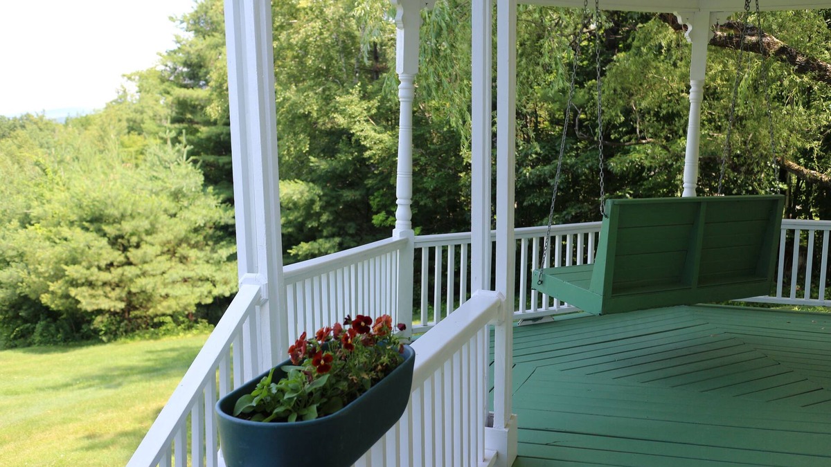Meredith House | The Ballard House Inn