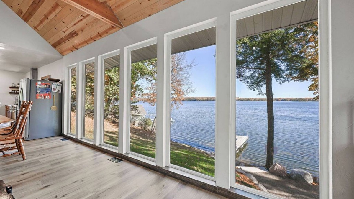 Pickerel House | The Bar at Breakaway Bay Properties