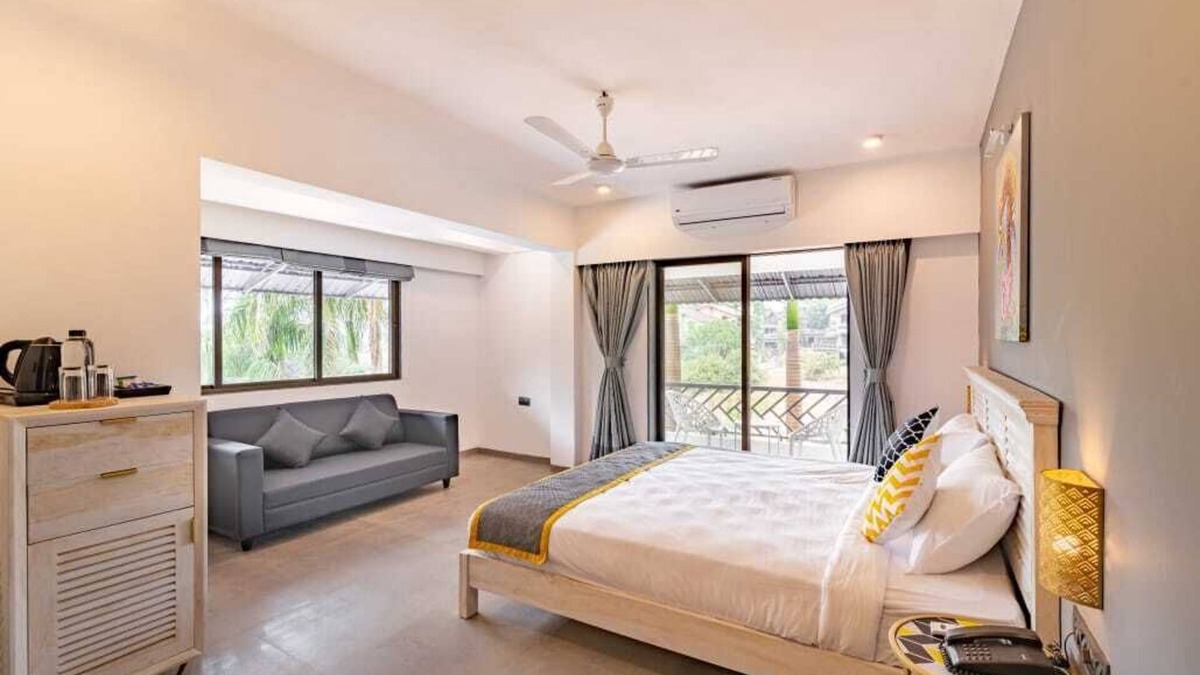 Parshwapuram Hotel | The Bark- An Art Hotel
