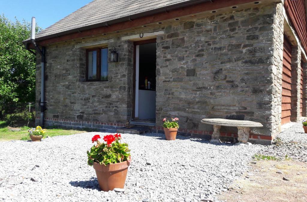 Builth Wells House | The Barn Annexe, Cefn-Yr-Allt