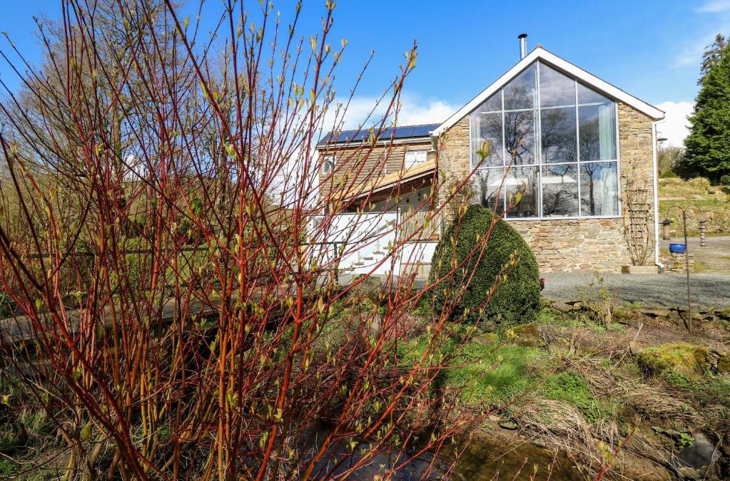 Llandrindod Wells House | The Barn at Glanoer