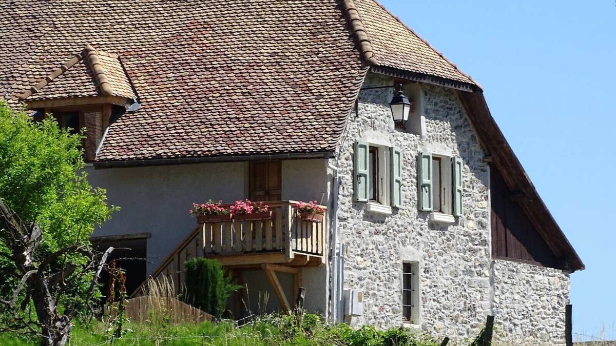Treffort Other | The barn at Lake Azur