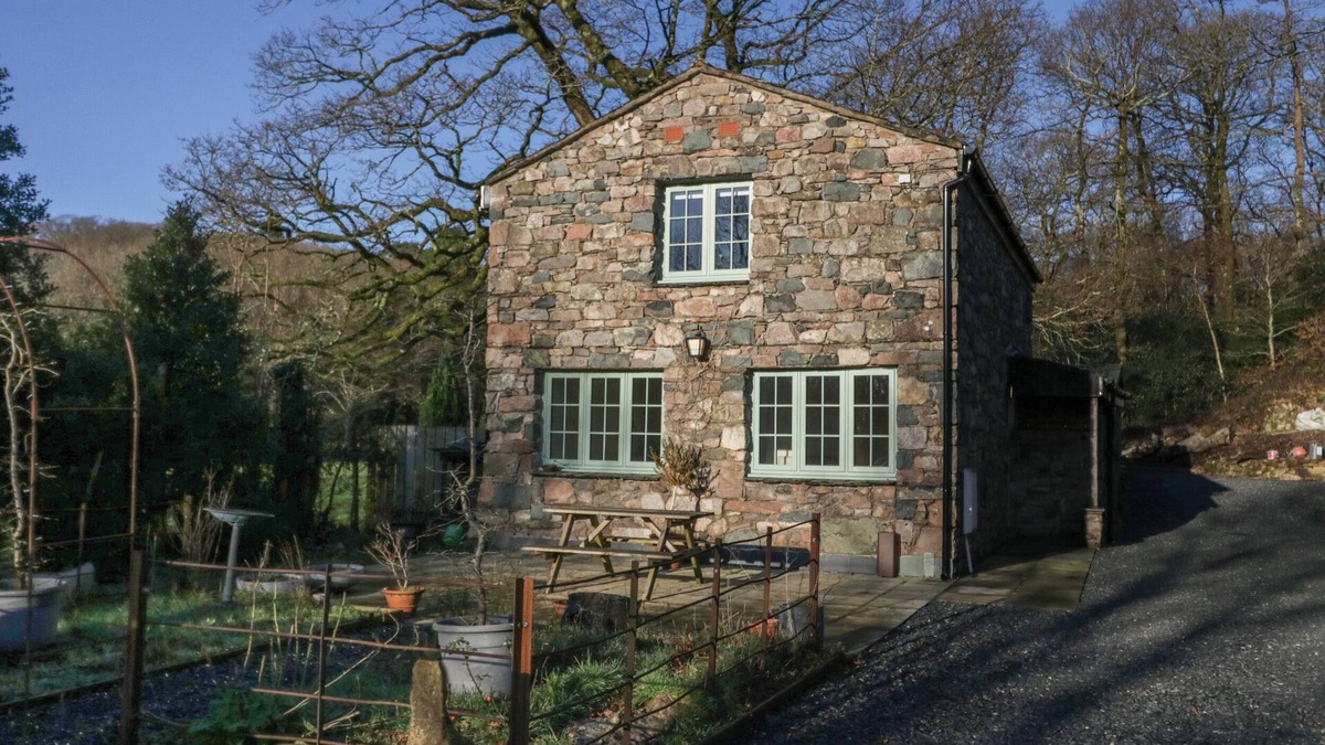 Nether Wasdale Cottage | THE BARN, family friendly, country holiday cottage in Nether Wasdale