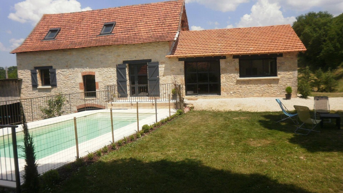 Villeneuve d'Aveyron House | The barn of Mas de Pérou with private pool