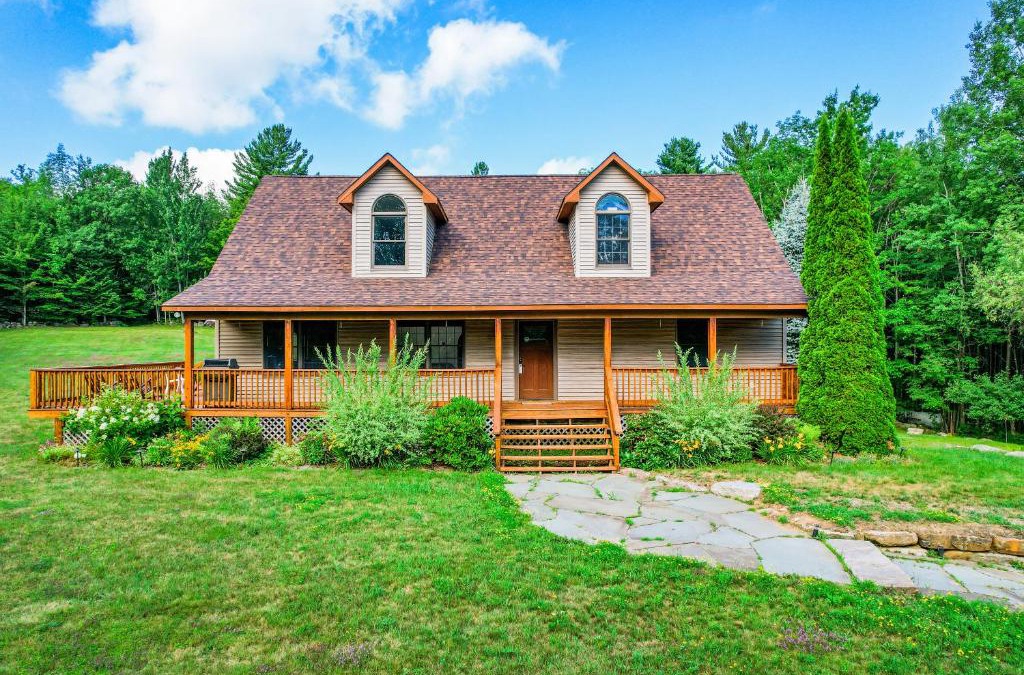 Johnsburg House | The Barn on Bartman