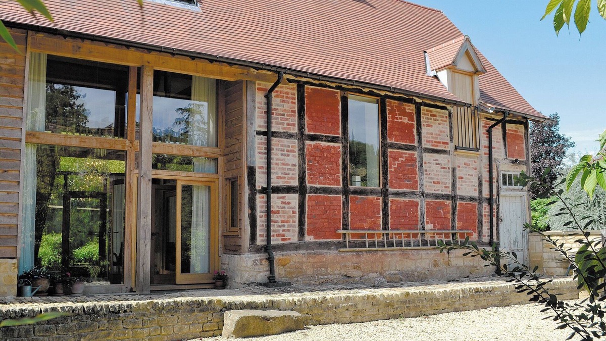 Winchcombe Cottage | THE BARN REBORN - NRP