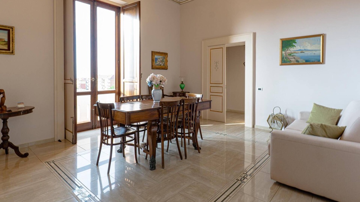 Angri Apartment | The Baroness’s Apartment – Noble Charm and Stunning Vesuvius View
