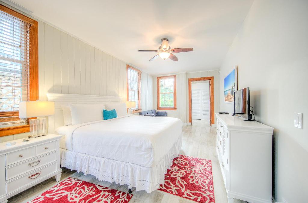 Historic Seaport Apartment | The Bartlum-Luxurious Studio