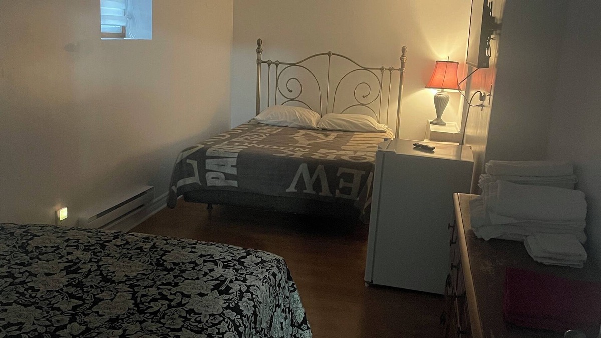 Masson-Angers Apartment | The basement