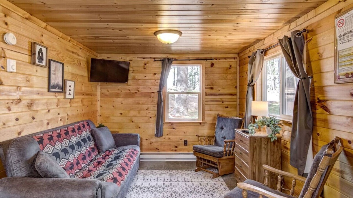 Brill Cabin | The Bass at Lincolnwood Resort