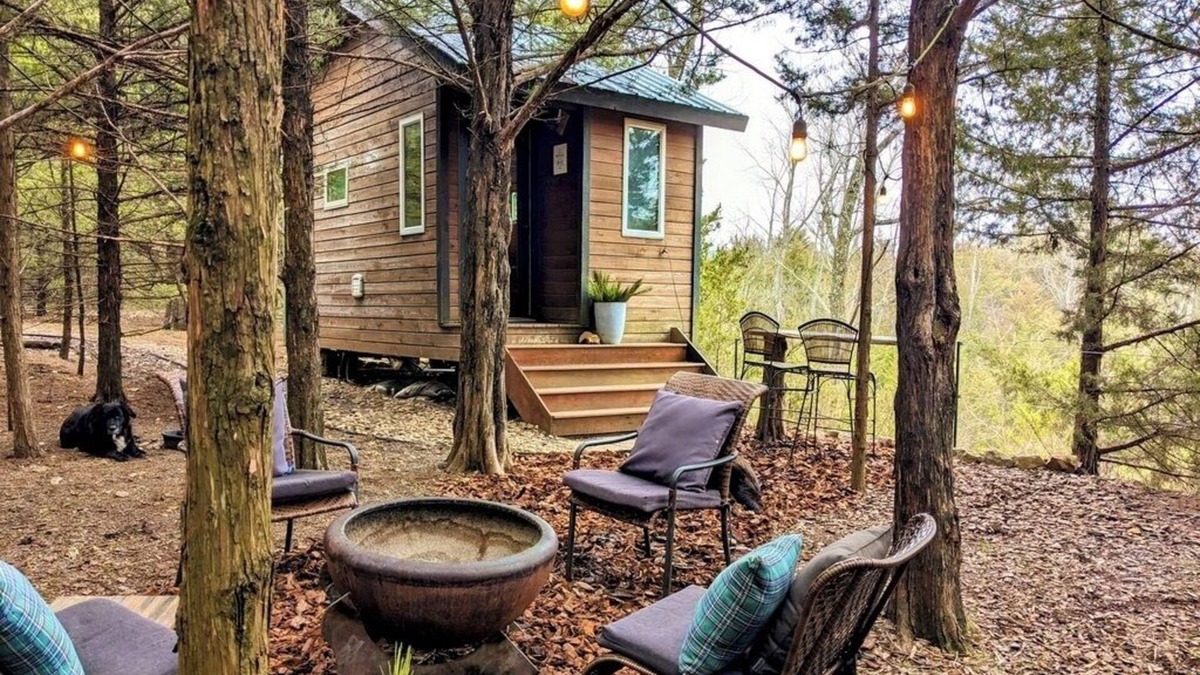 Grantville Cabin | The Batch - Tiny House Living On 40 Acres