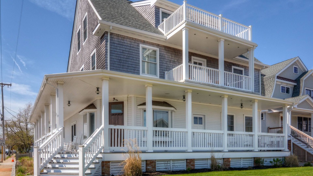 Avon House | The Bay Head House for Holidays, Reunions, Intimate Weddings 9 BR/6 BA!