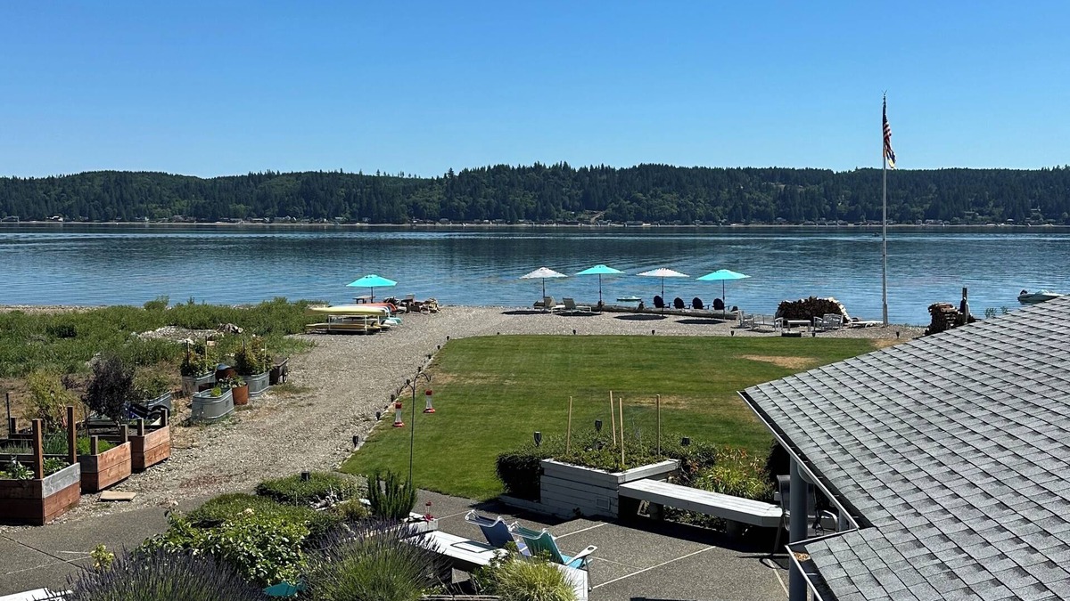 Belfair House | The Beach Loft on the North Shore of the Hood Canal.