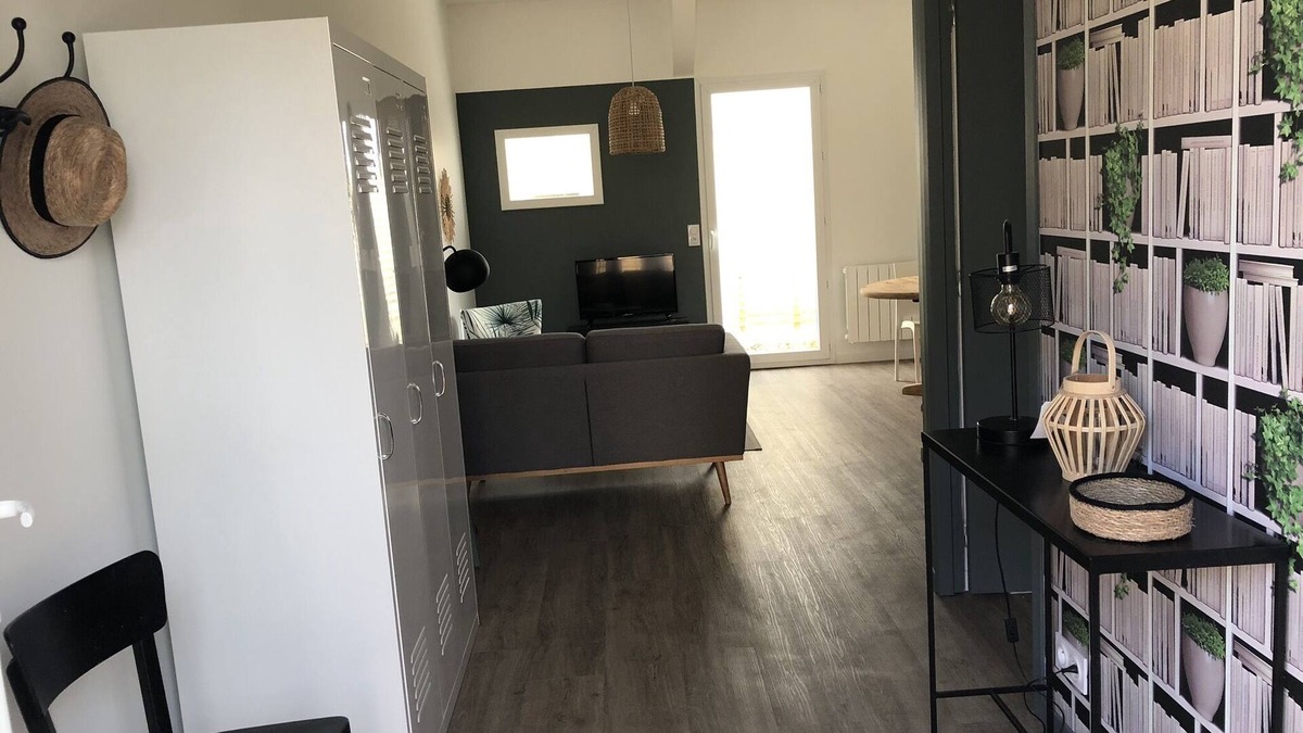 Nevez Apartment | The beach on foot, new, small terrace for 2 people.