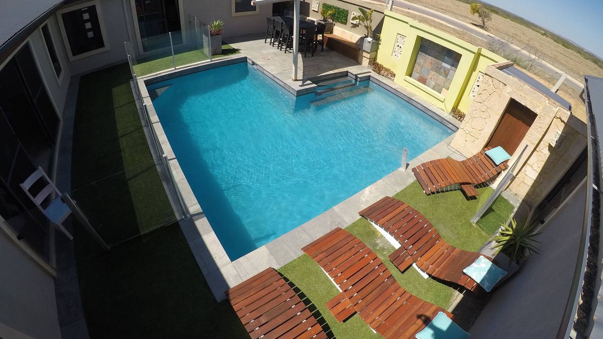 Green Head House | The Beach Retreat - Beach + Pool = Relax!