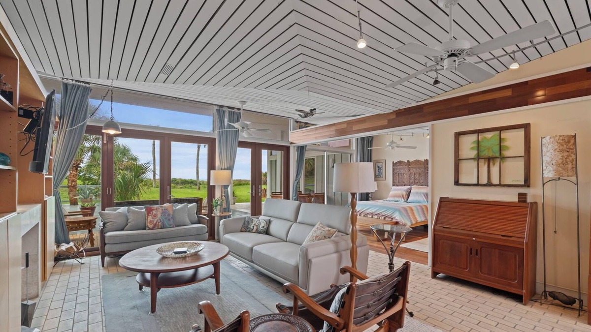 Atlantic Beach Apartment | The Beach Suite at The Atlantic Beach Estate