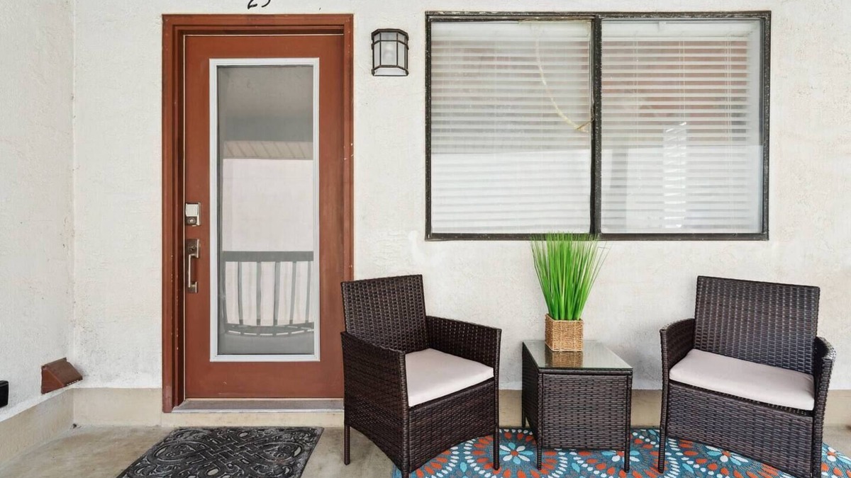 Holiday Beach Condo | The Beach & The Bum! 2-Min Walk to Sandy Beach!